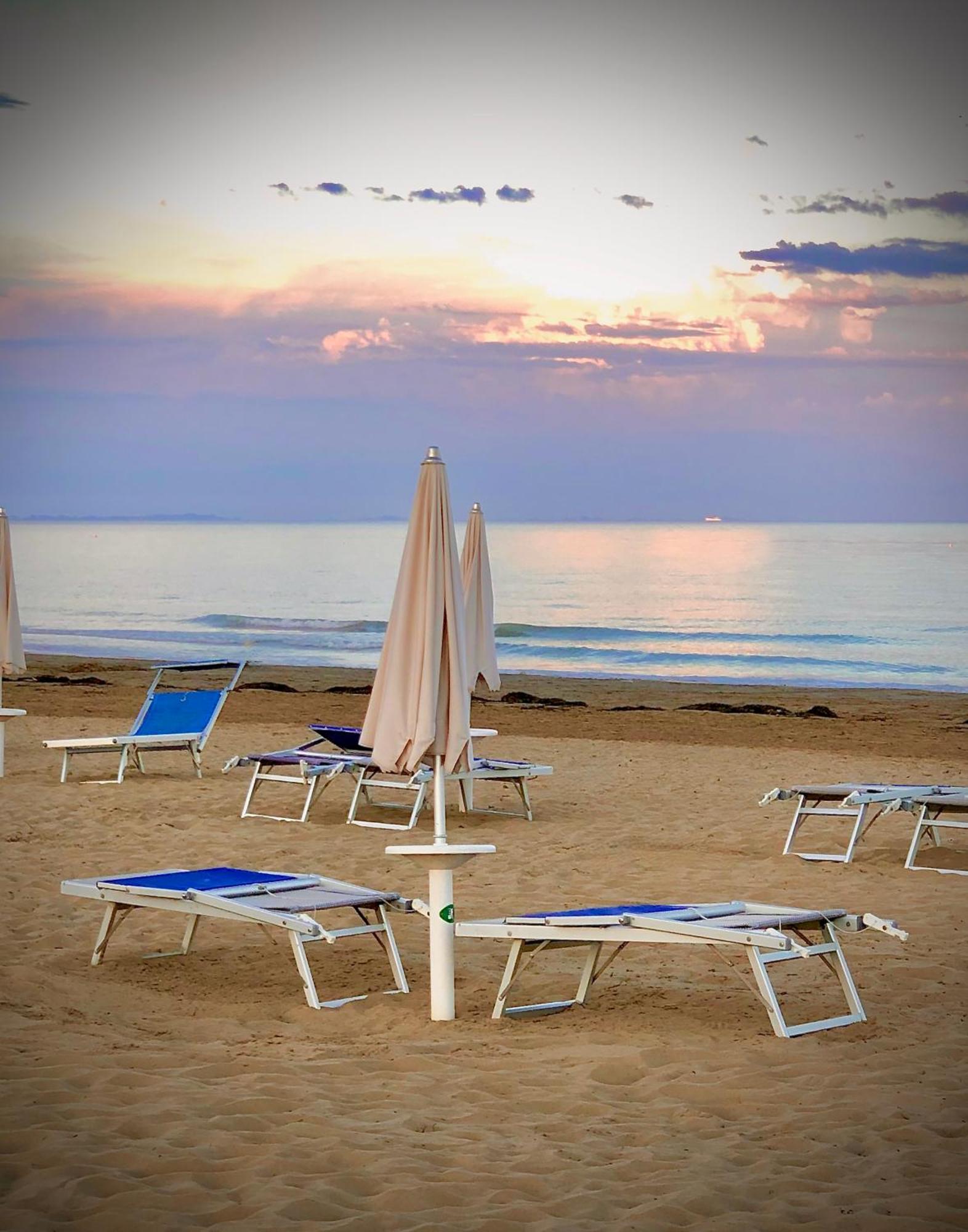 Hotel La Parigina Lignano Sabbiadoro Exteriér fotografie